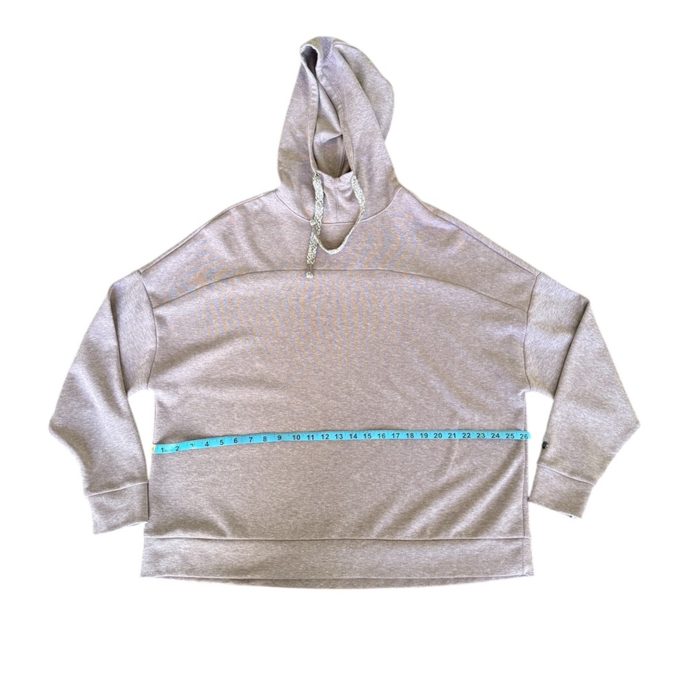CALIA by Carrie Underwood Gray Crew Neck Sweater